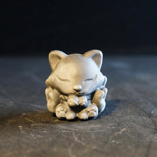 Obsidian Nine-Tailed Orphan