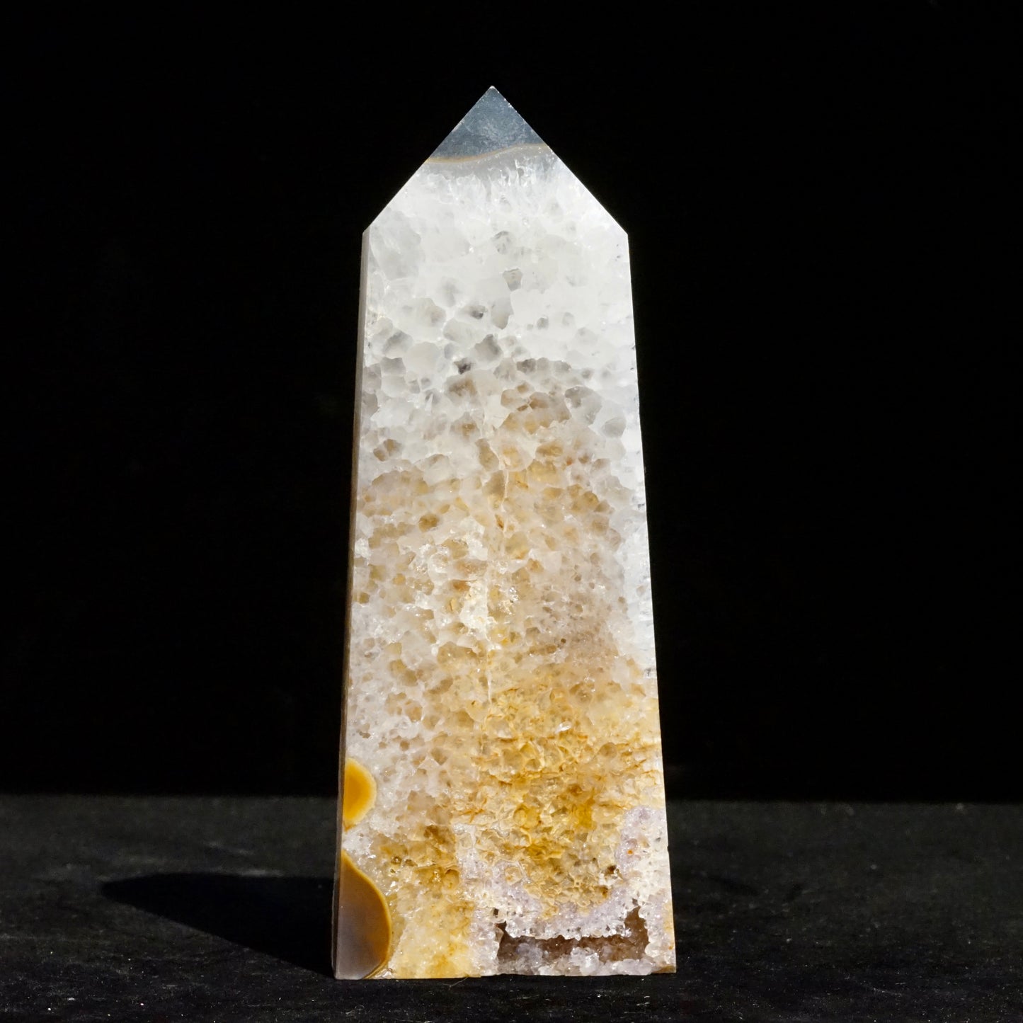 Agate crystal column