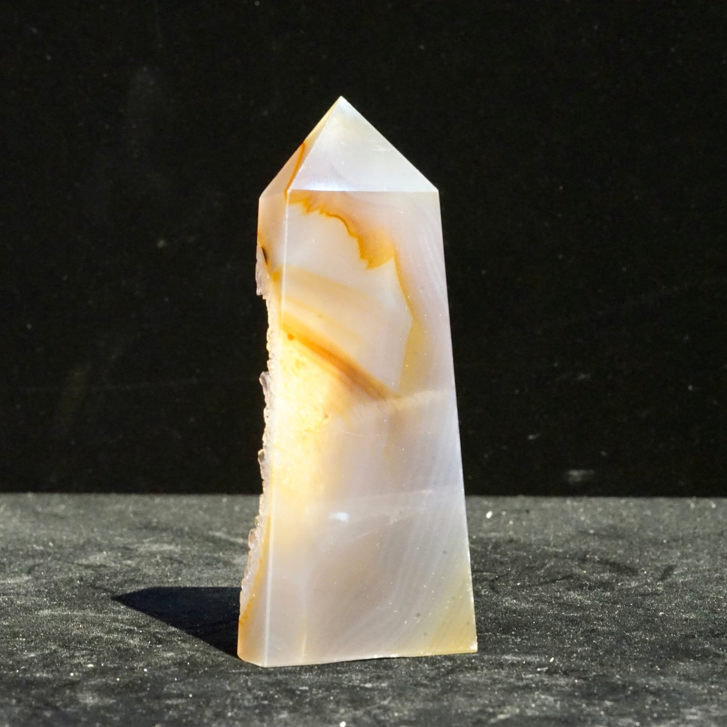 Agate crystal column