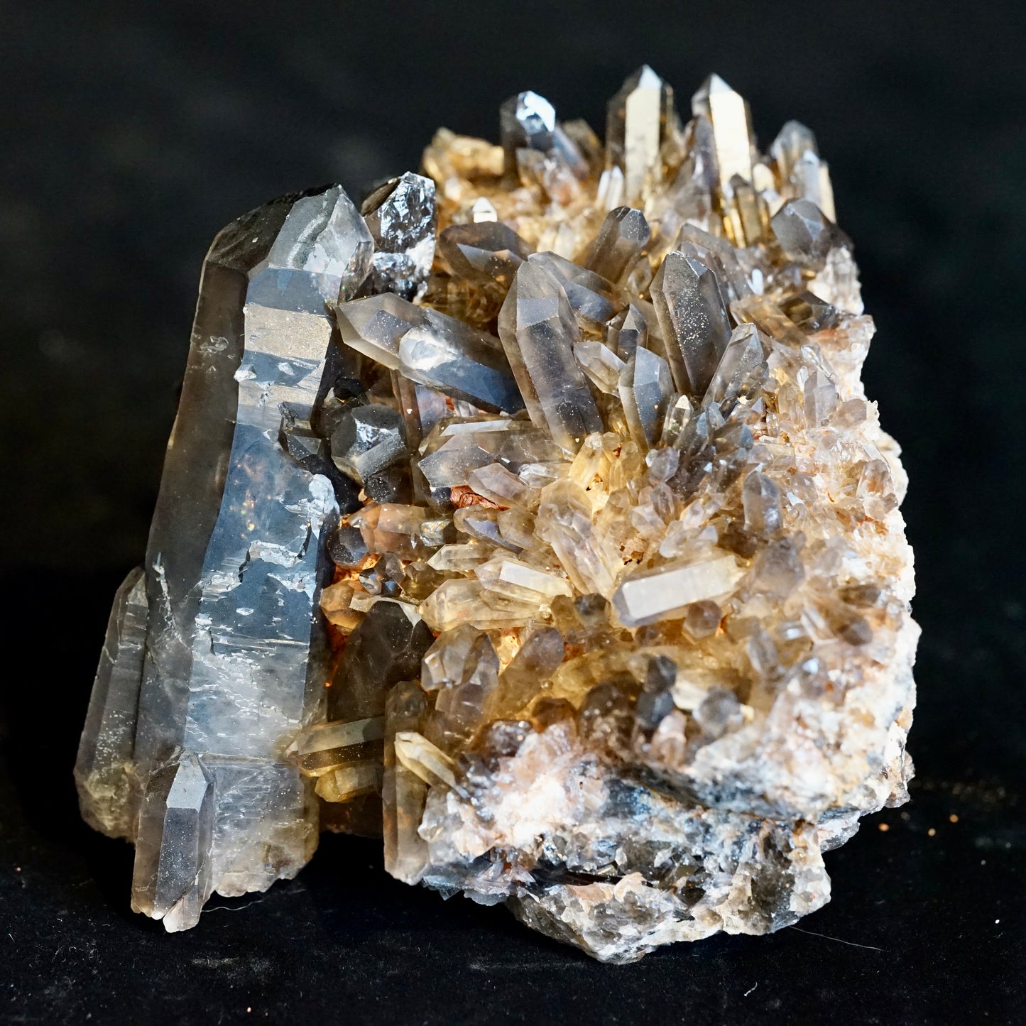 Black Crystal Cluster - Type B