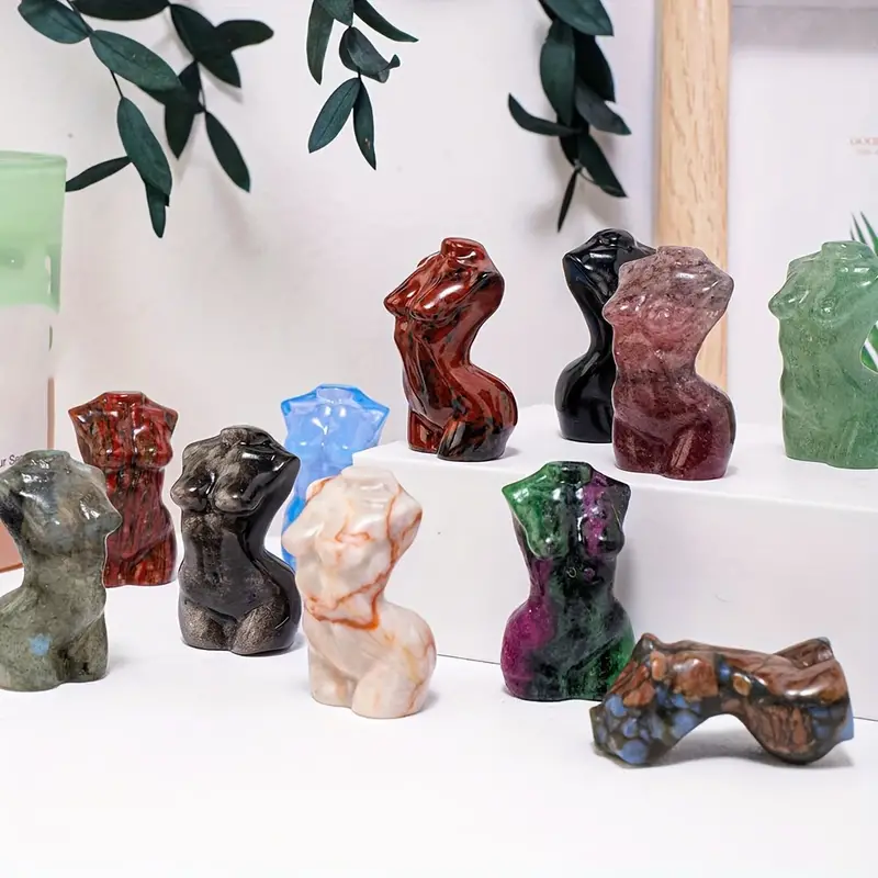 Crystal Female Statue (Random 2 Pieces Blind Box)