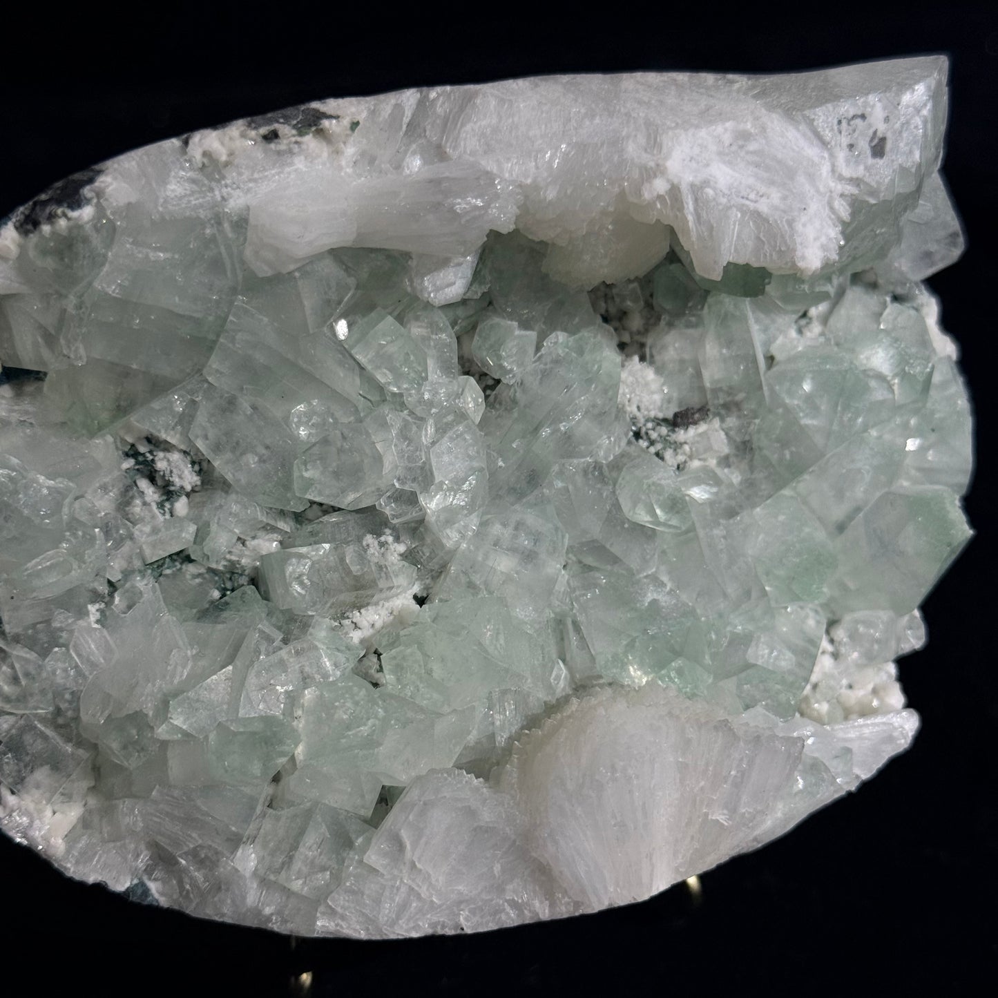 綠底魚眼石窩窩形