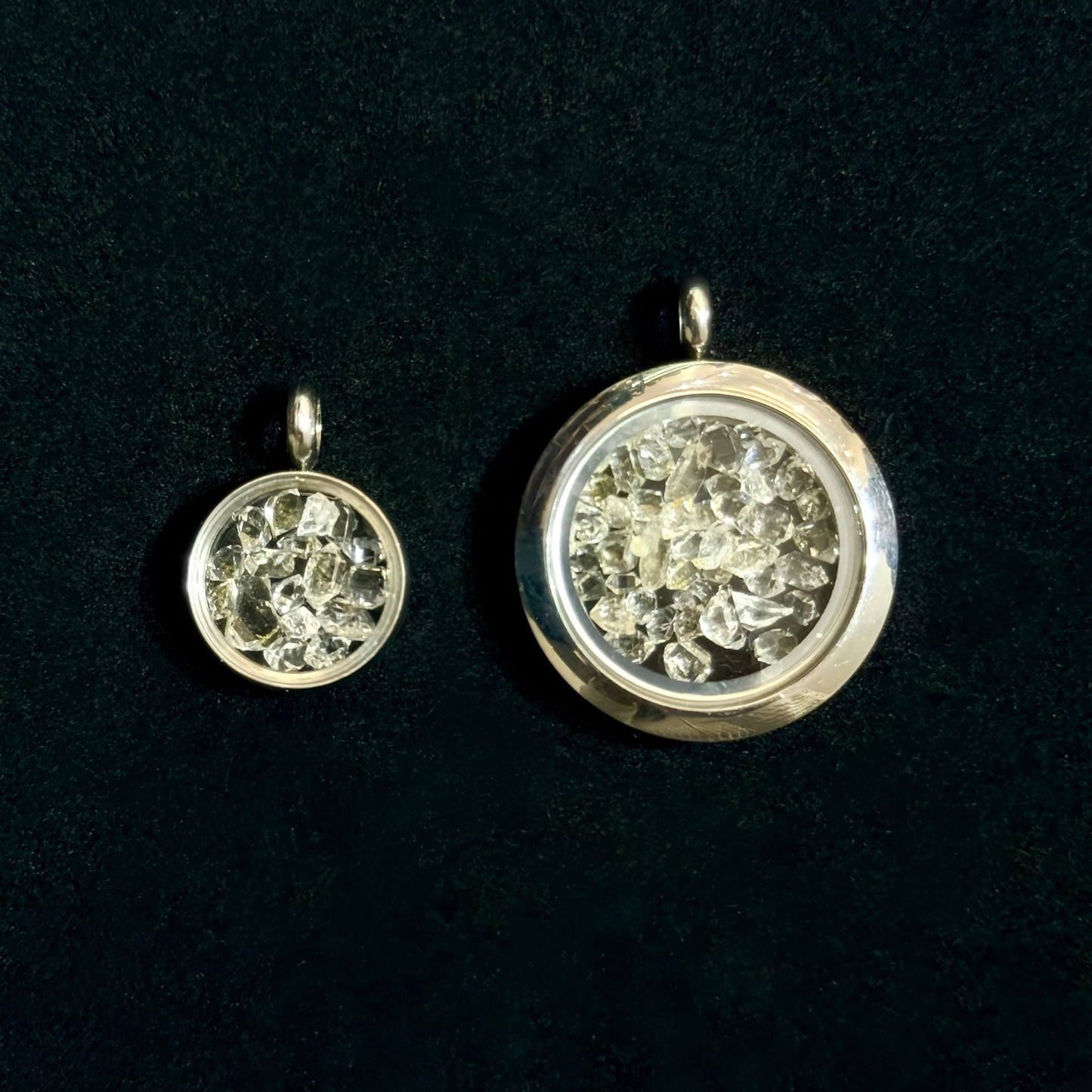 閃靈鑽盒子吊墜