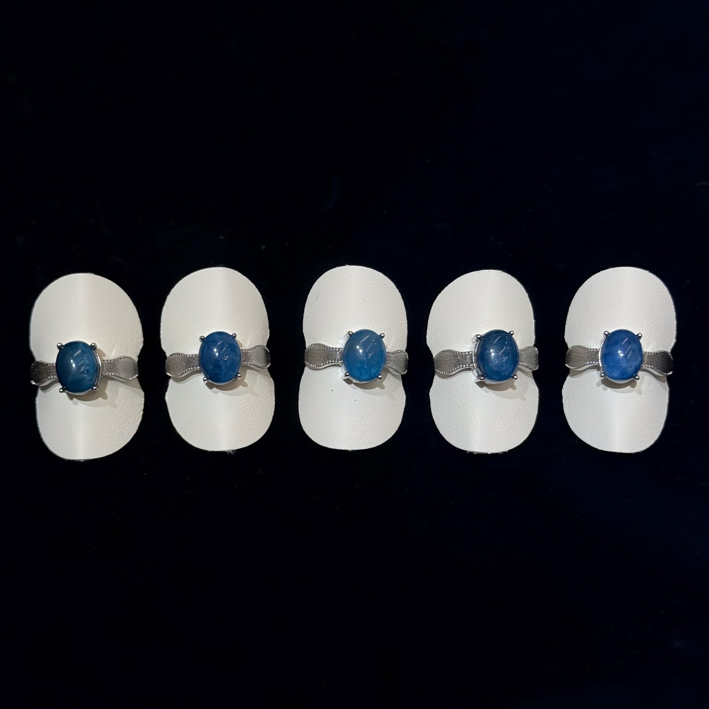 藍晶石鈦鋼戒指