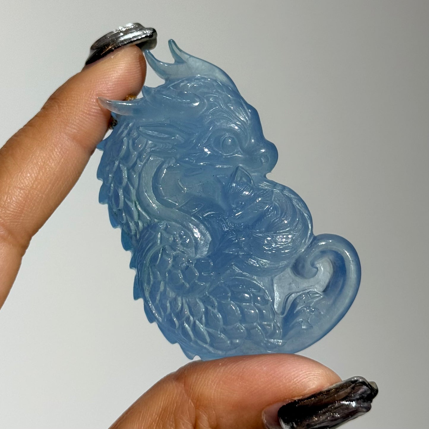 客製天然海藍寶龍抱九尾狐雕件 香港水晶 ESSENCE Aquamarine Carving