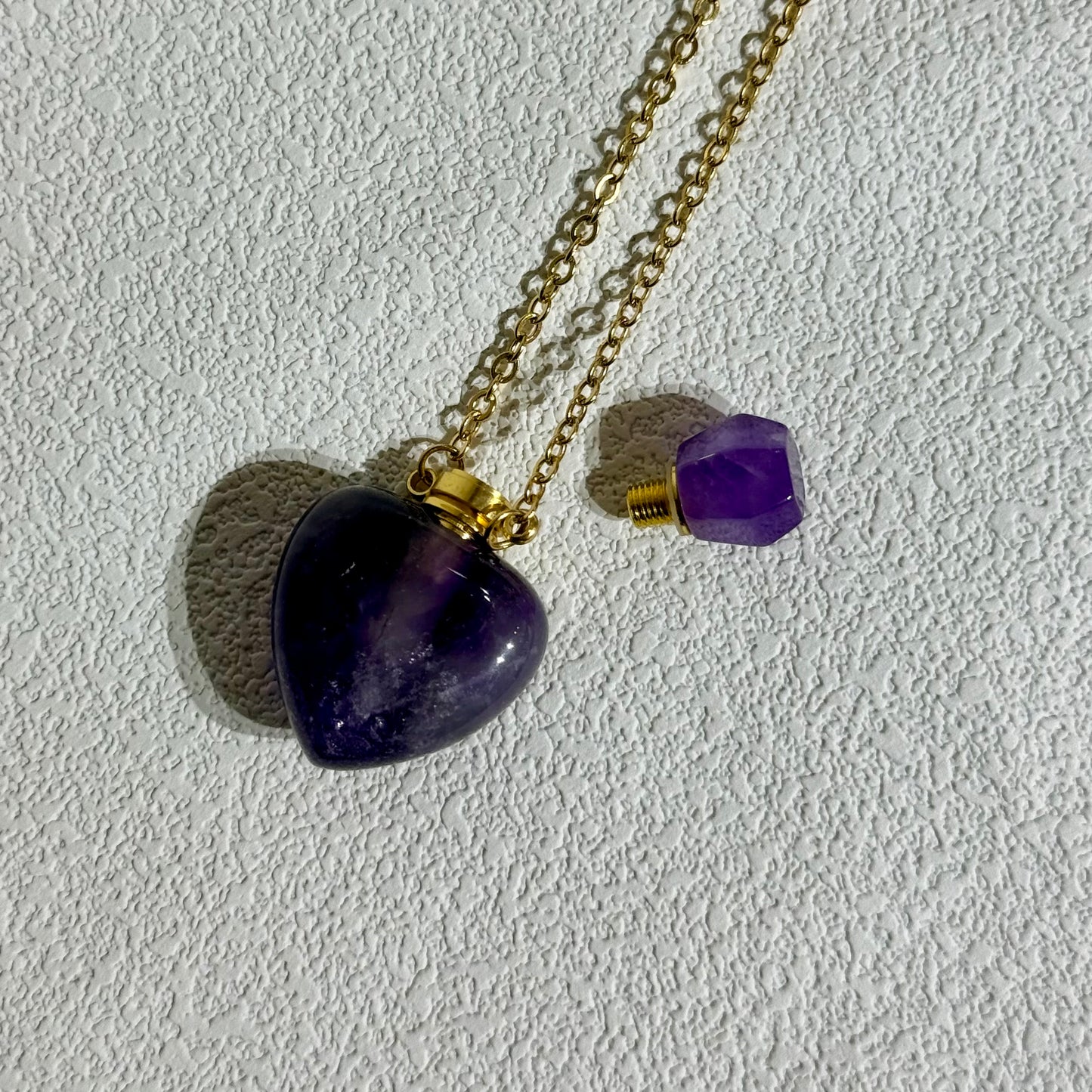 紫水晶心形香水瓶頸鏈|天然水晶項鍊|Amethyst Heart Perfume Bottle Necklace|安定心神・提升直覺・招好緣人際