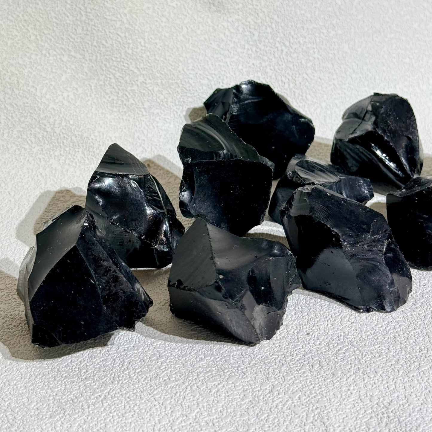 黑曜石原石|天然水晶原石|Black Obsidian Raw Stone|辟邪化煞・防小人・守護能量