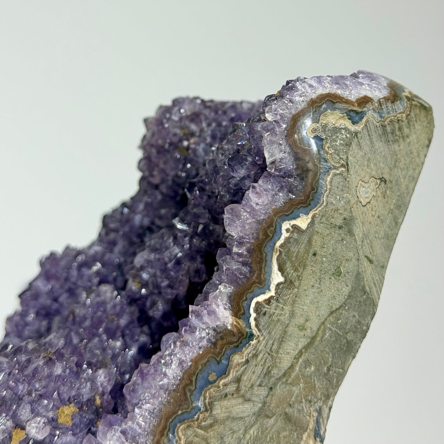 倒三角形紫晶陣|天然紫水晶陣擺件|Inverted Triangle Amethyst Cluster|鎮宅聚財・提升直覺・增強行動力