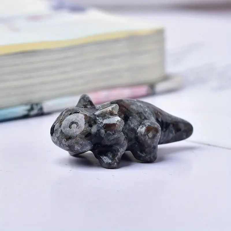 Crystal Carved Newt