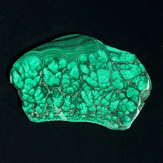 孔雀石片 - 中型｜天然孔雀石切片擺件｜Malachite Slab｜守護心輪・轉化負能量・招財事業・提升洞察力
