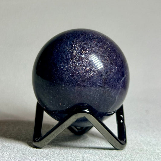 堇青石球 - 4.6cm｜天然水晶球｜ Iolite Sphere｜專注提升・自律強化・情緒穩定