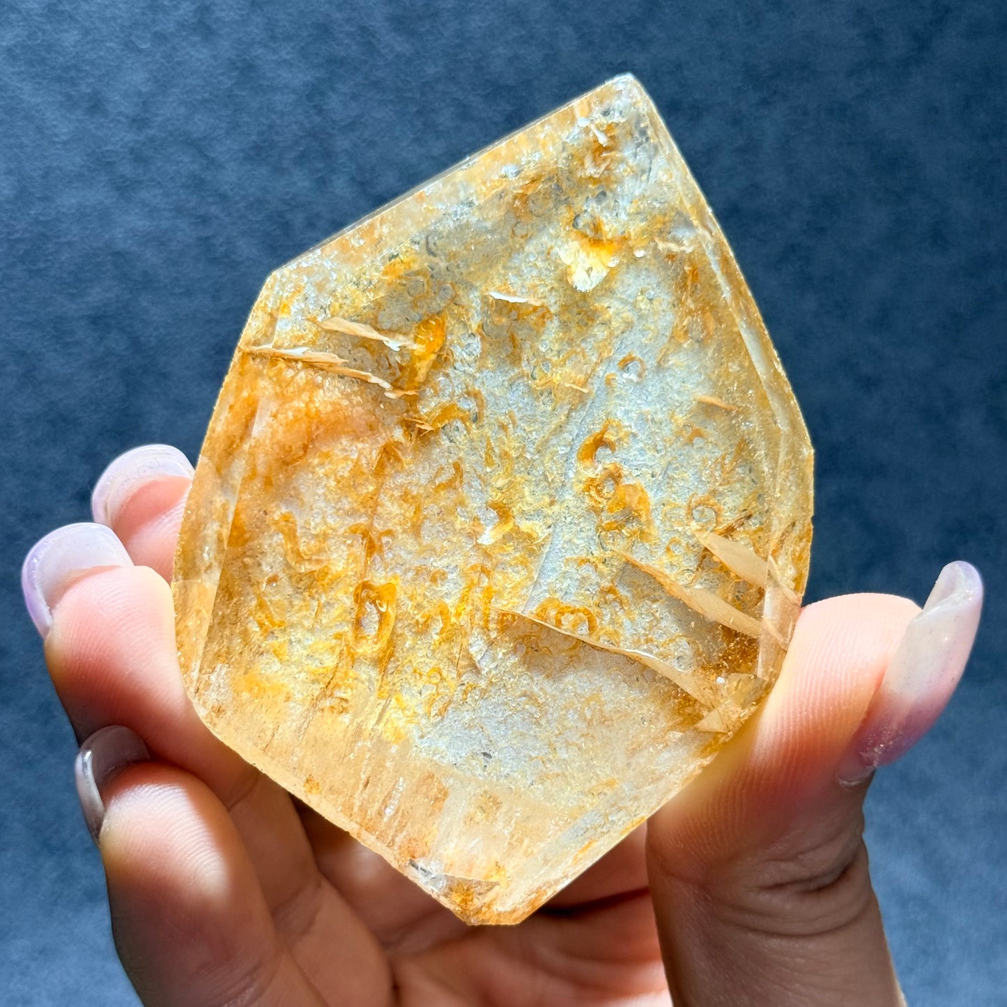 黃膠花隨形擺件｜天然水晶擺件｜Yellow Agate Flower Freeform｜陽光能量・招財聚氣・穩定心緒