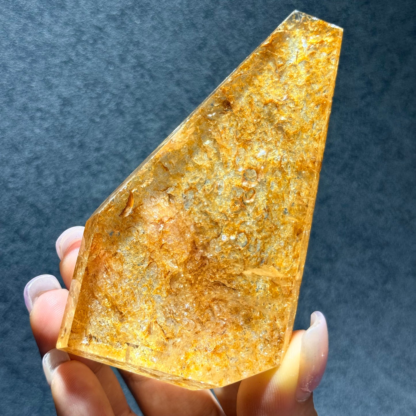 黃膠花隨形擺件｜天然水晶擺件｜Yellow Agate Flower Freeform｜陽光能量・招財聚氣・穩定心緒