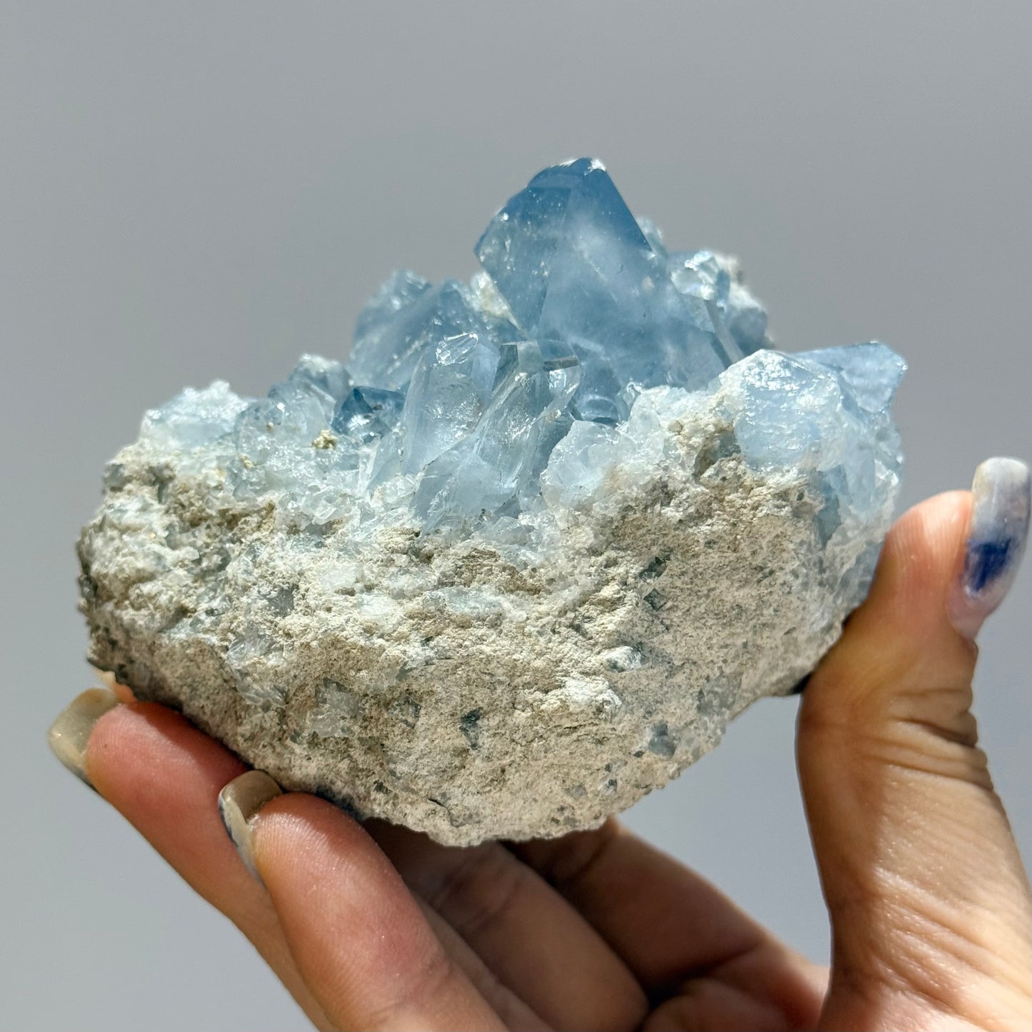 馬達加斯加天青石晶簇｜天然天青石礦物擺件｜Madagascar Celestite｜靜心療癒・舒緩思緒・提升直覺