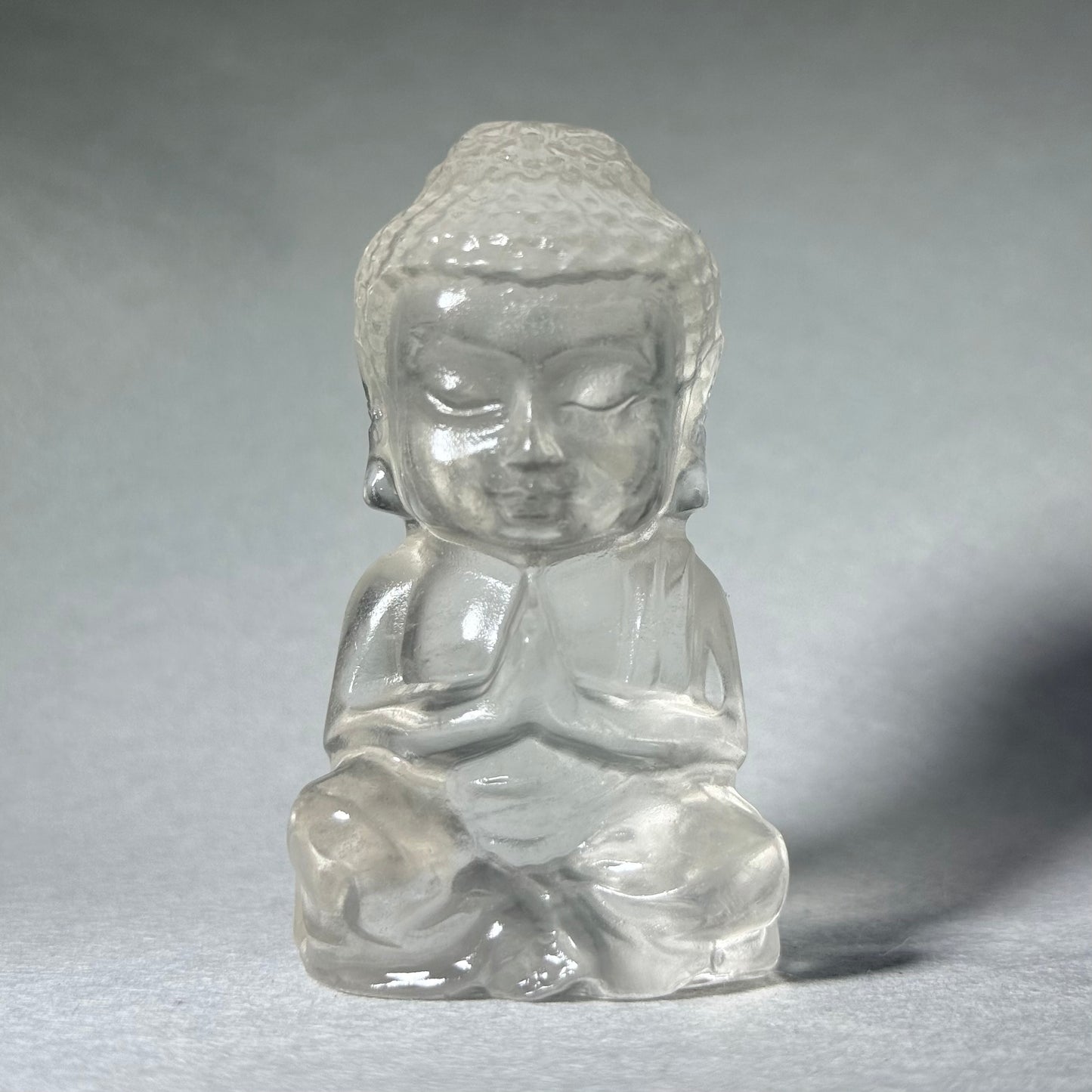 白水晶手工雕刻佛像