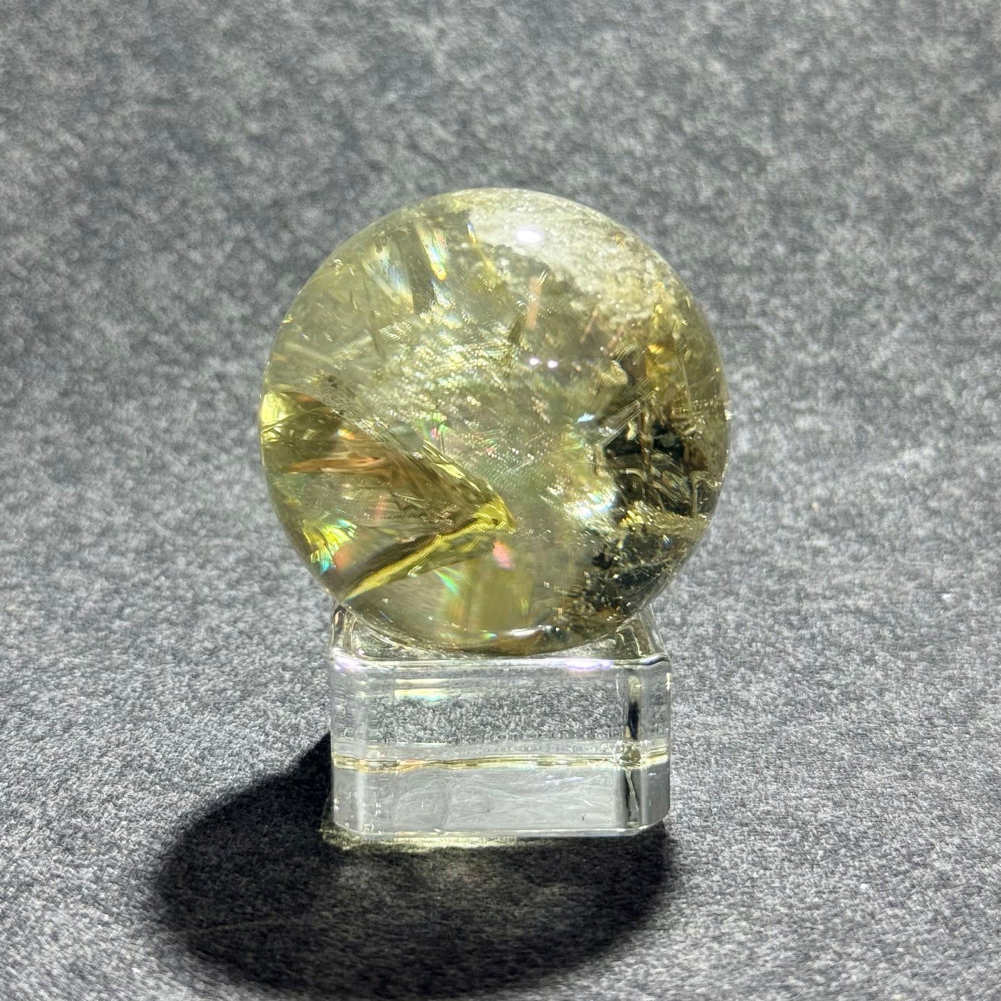 爆彩黃水晶球 4cm｜天然水晶球｜Crackled Yellow Citrine Sphere｜招財聚氣・自信行動・好心情能量