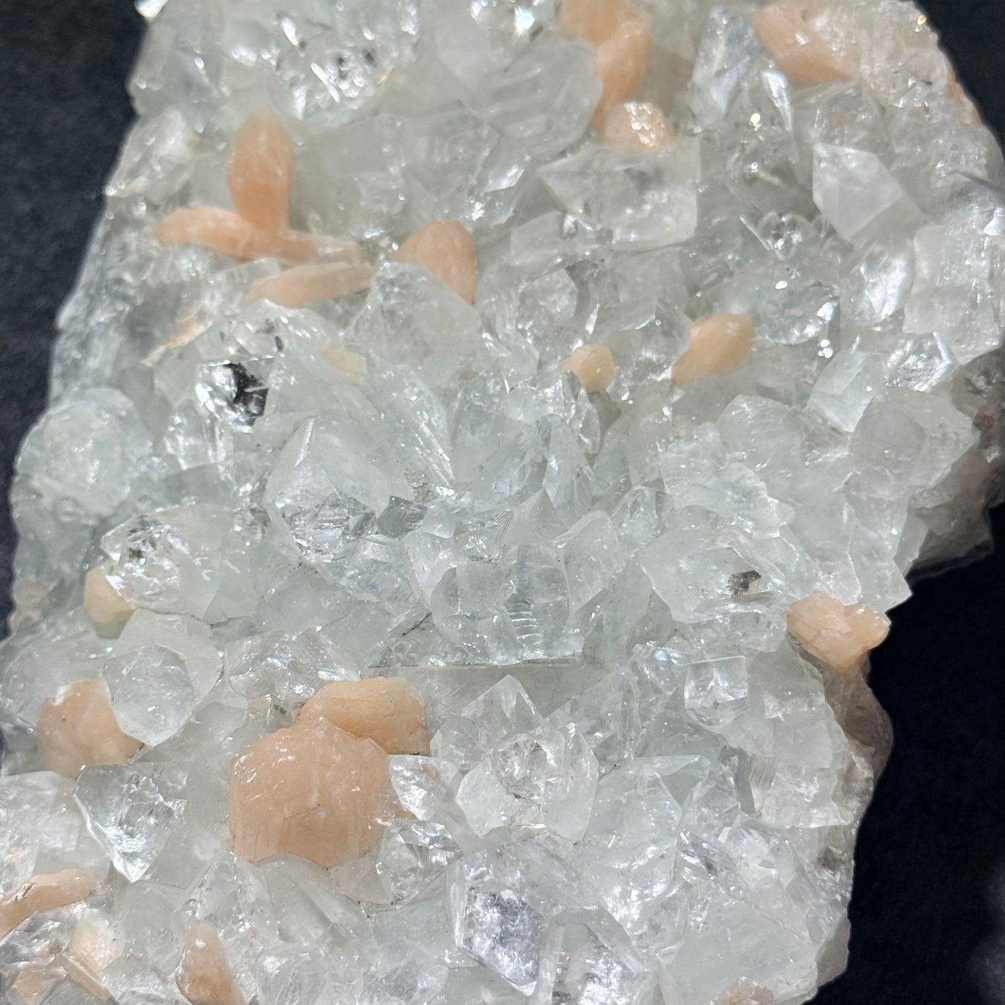 印度鑽石魚眼石帶沸石