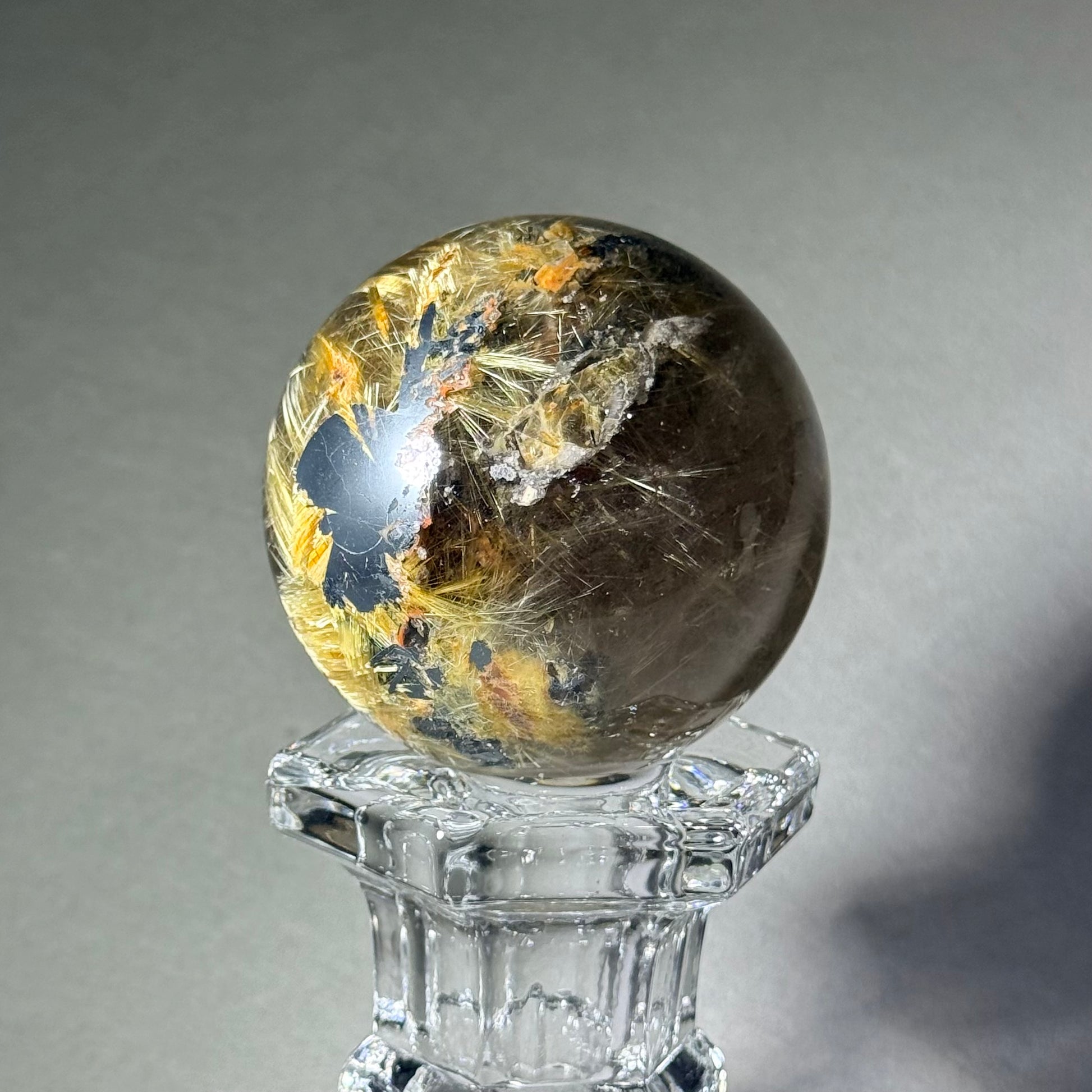金色鈦晶髮絲水晶球