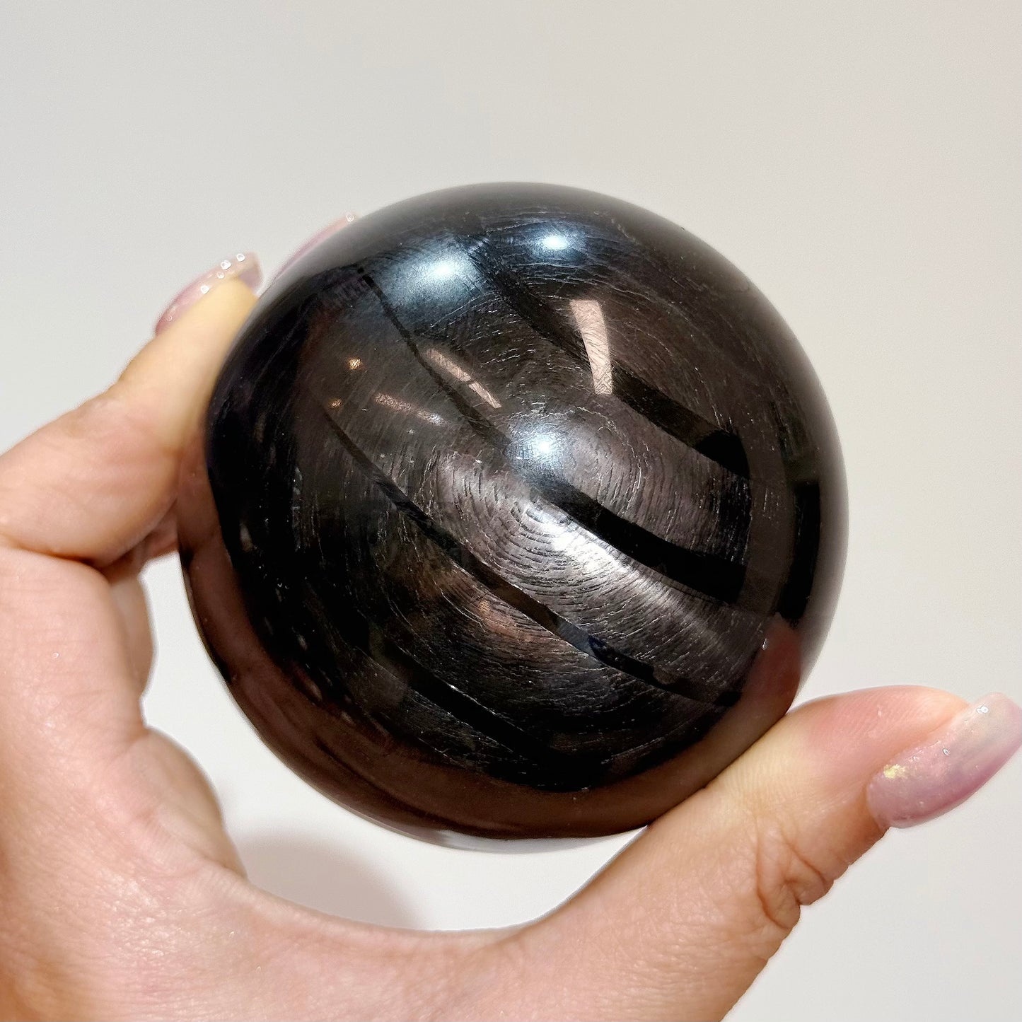 金運石球 - 7.2cm｜天然水晶球｜Hypersthene Crystal Sphere｜招財偏財・提升判斷力・增強自信氣場