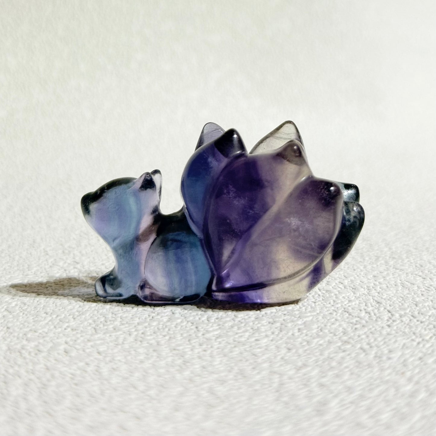 Fluorite Nine‑Tailed Fox Figurine｜Natural Crystal Carving｜Emotional Harmony & Love Attraction