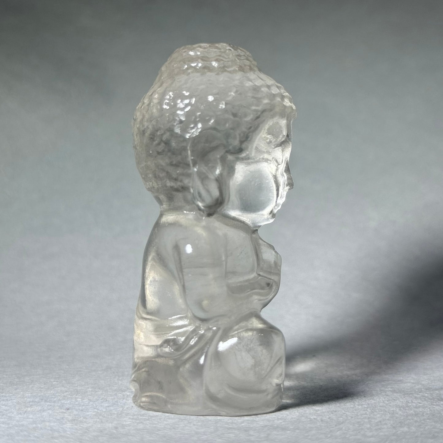 白水晶手工雕刻佛像