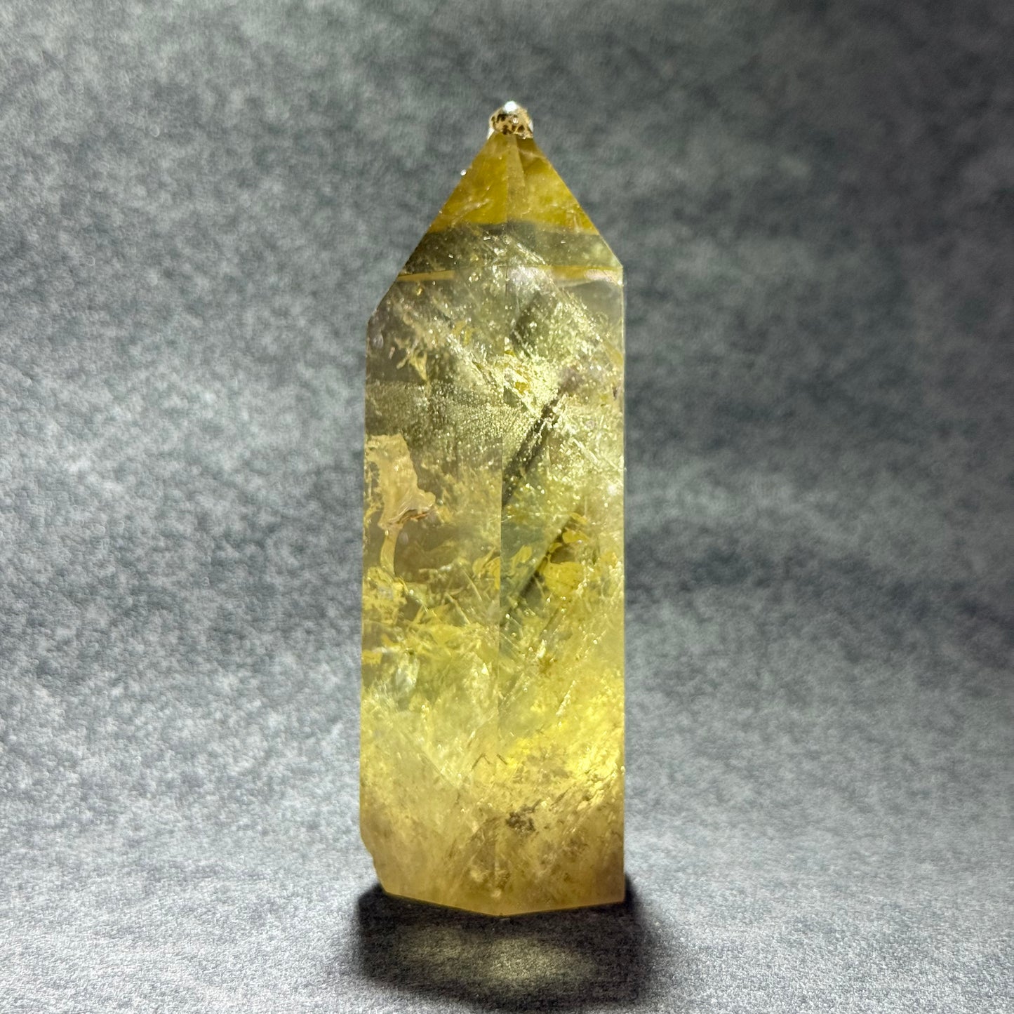 黃水晶隱山水晶柱 11cm｜天然黃水晶柱｜Citrine Tower with Internal Landscape Inclusions｜招福能量・豐盛意念・守護空間