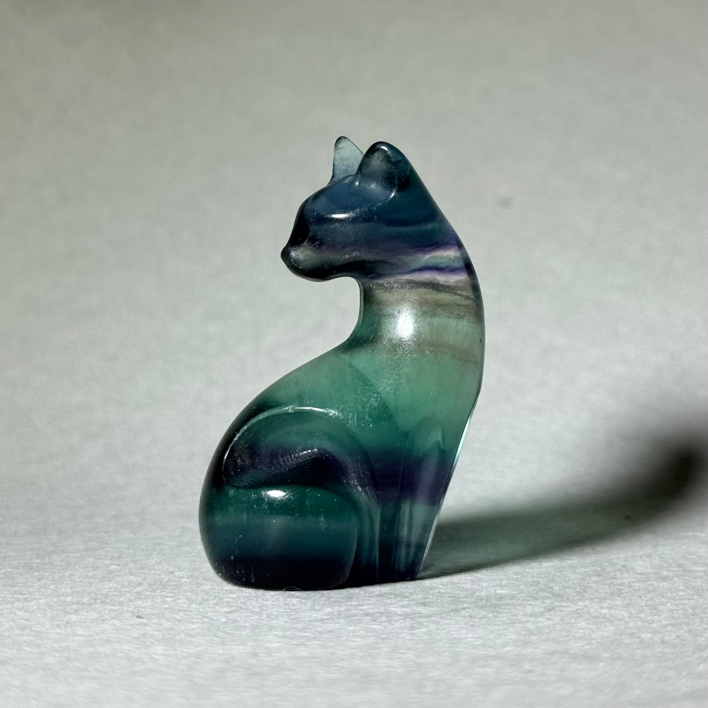 貓貓螢石擺件 3.8cm