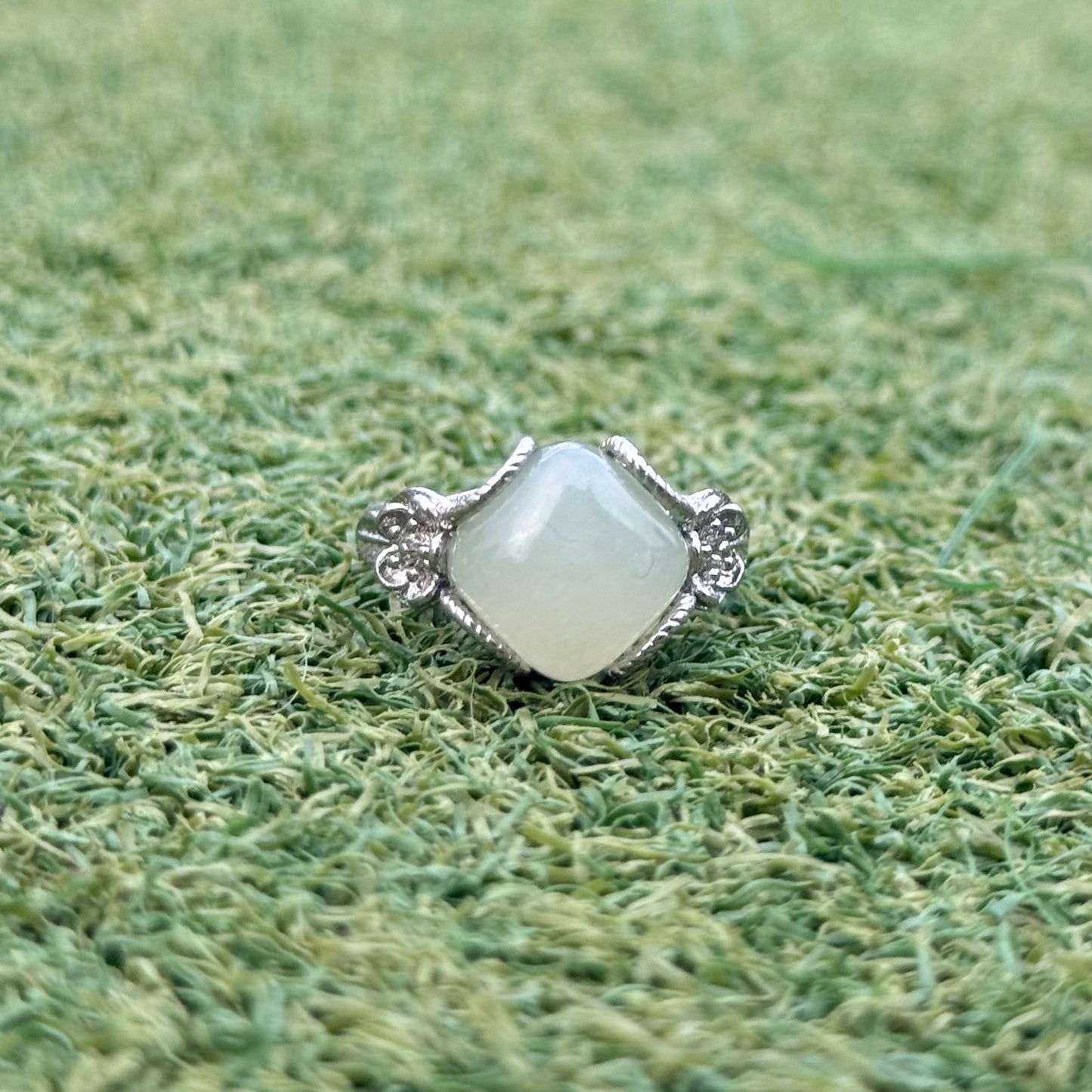 和田玉方形戒指｜天然水晶戒指｜Hetian Jade Square Ring｜溫潤平安・沉穩氣質・優雅知性