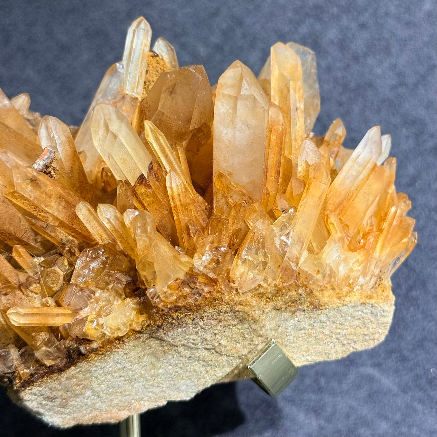 馬達加斯加黃水晶簇｜天然黃水晶原礦擺件｜Madagascar Citrine Cluster｜招財聚能・提升自信・吸引豐盛