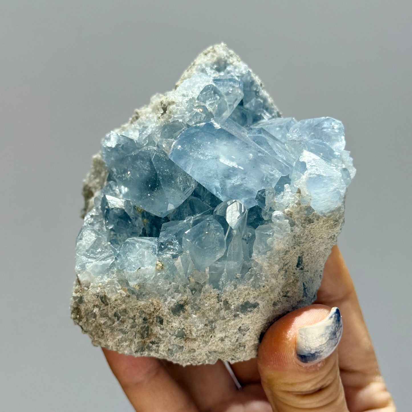 馬達加斯加天青石晶簇｜天然天青石礦物擺件｜Madagascar Celestite｜靜心療癒・舒緩思緒・提升直覺