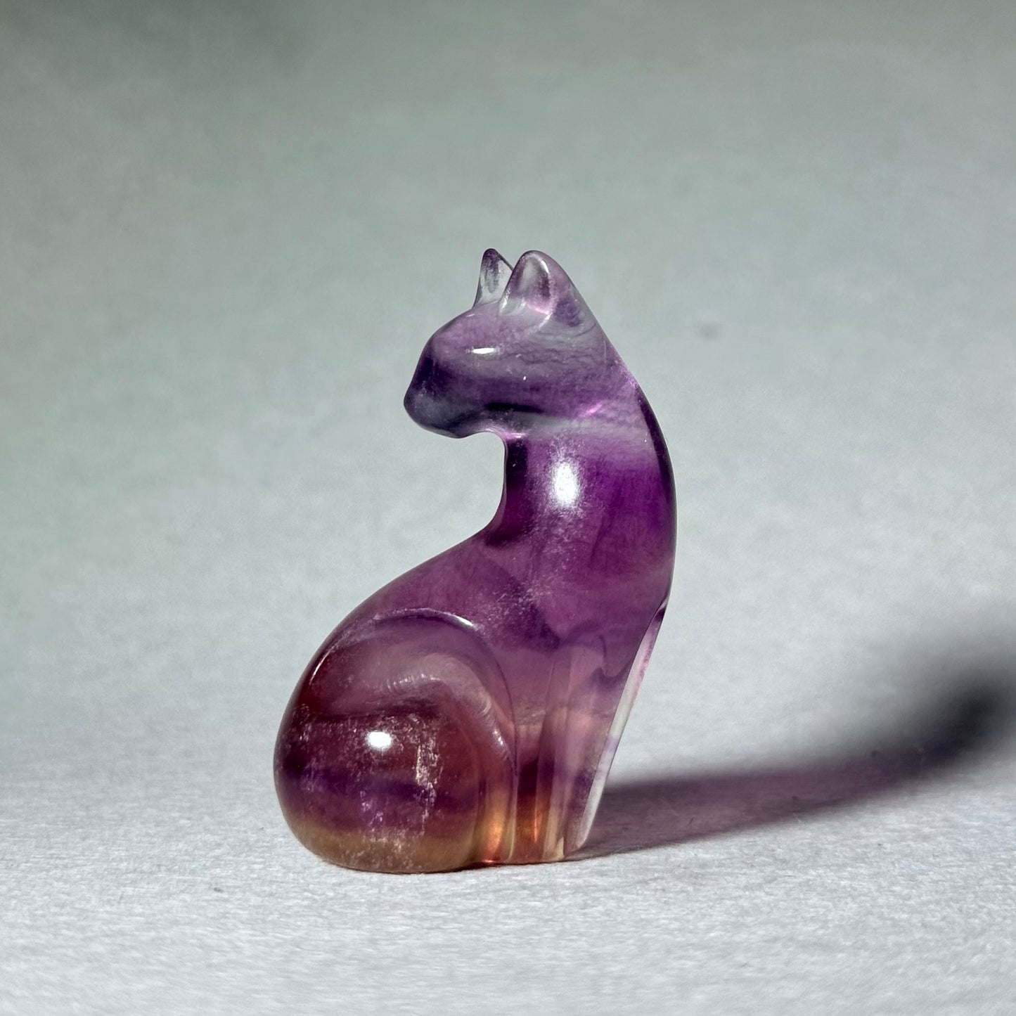 貓貓螢石擺件 3.8cm