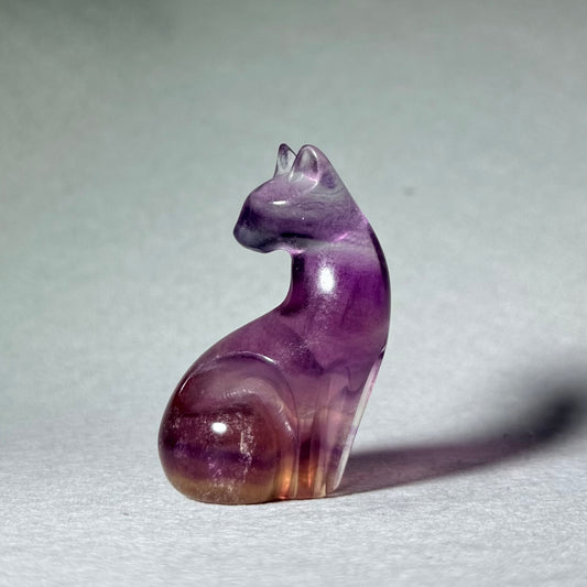 貓貓螢石擺件 3.8cm