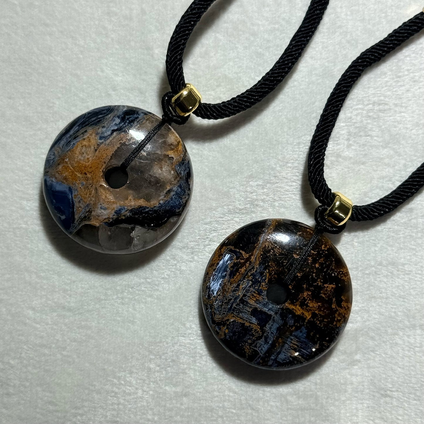 彼德石平安扣｜天然水晶平安扣｜Pietersite Donut Amulet｜勇氣決斷・出入平安・能量守護