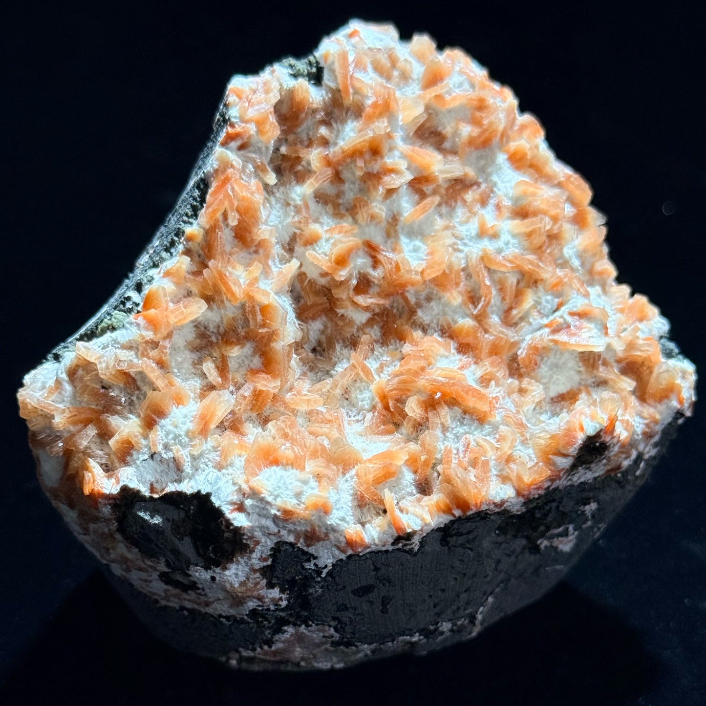 印度橙色片沸石｜天然礦石原礦標本｜Indian Orange Heulandite Specimen｜溫暖療癒・淨化能量・提升創造力