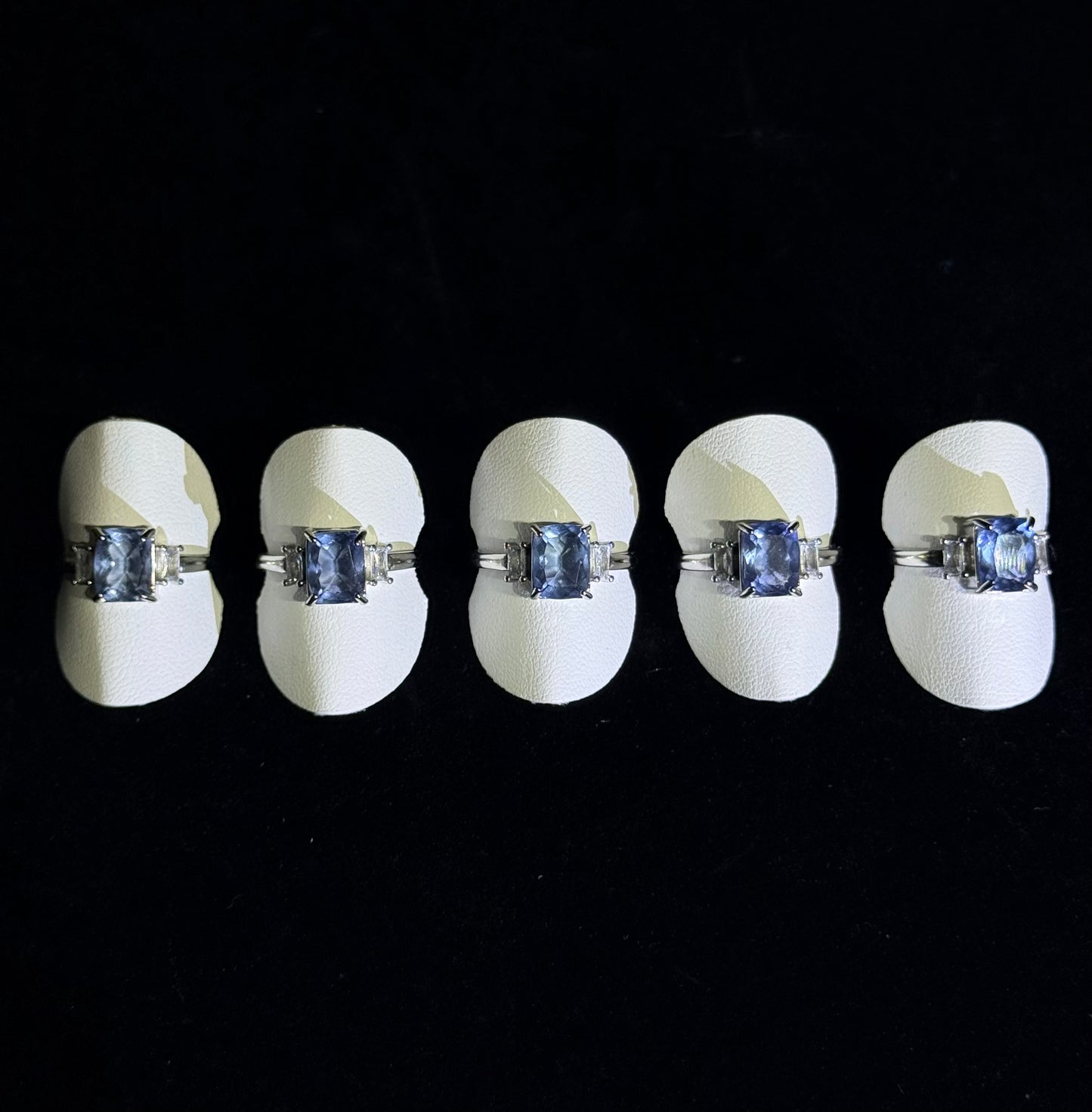 藍螢石四爪戒指