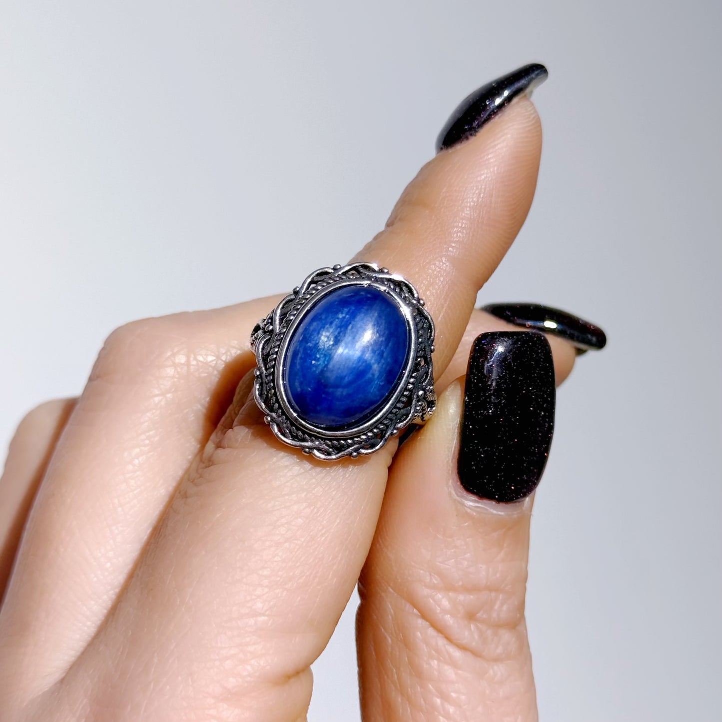 藍晶石復古托戒指