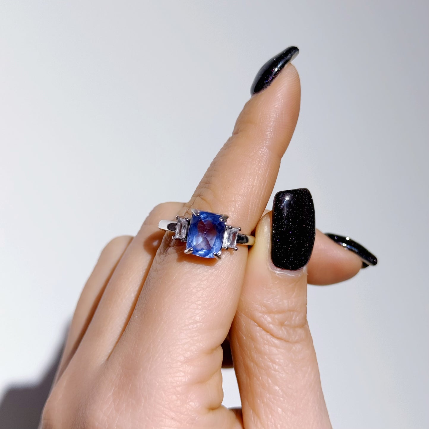 藍螢石四爪戒指