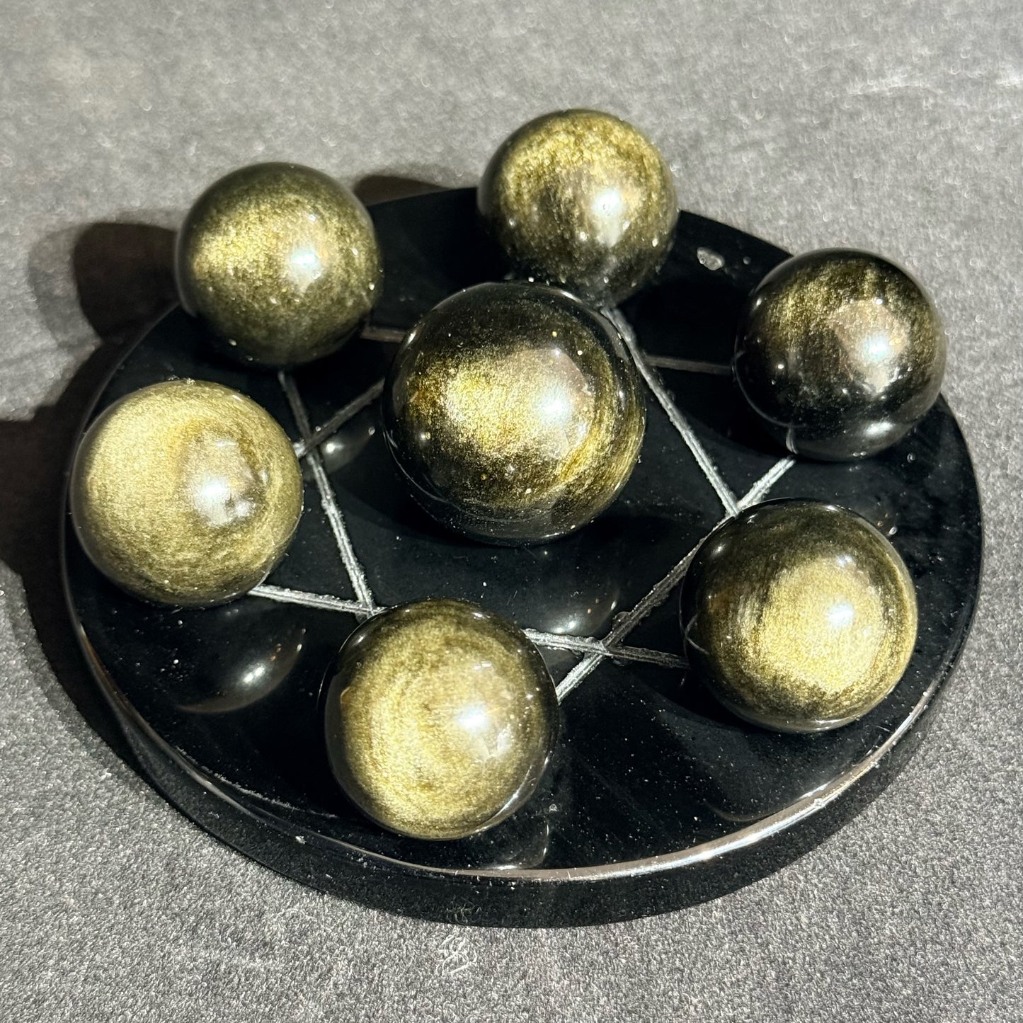 Golden obsidian seven star barrier
