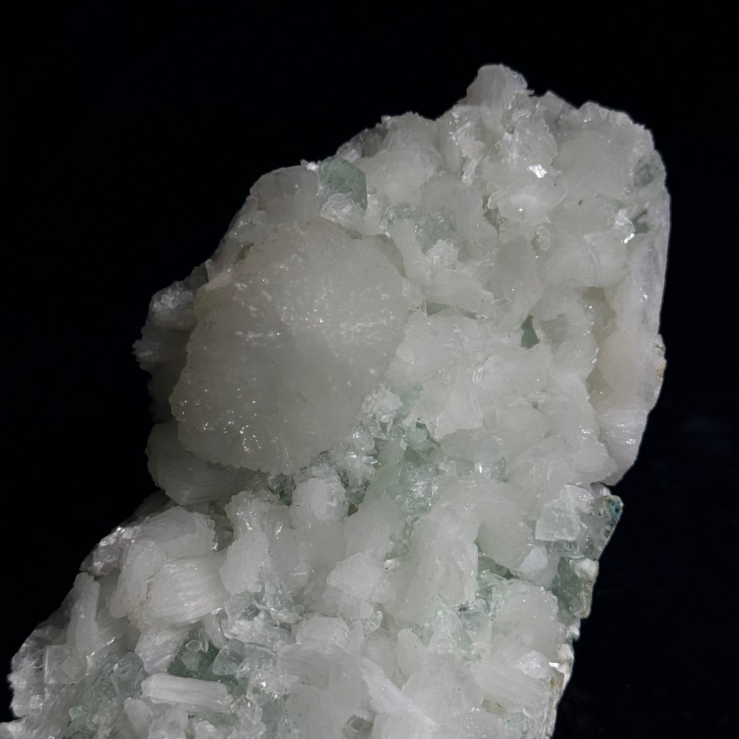 綠底魚眼石大擺件