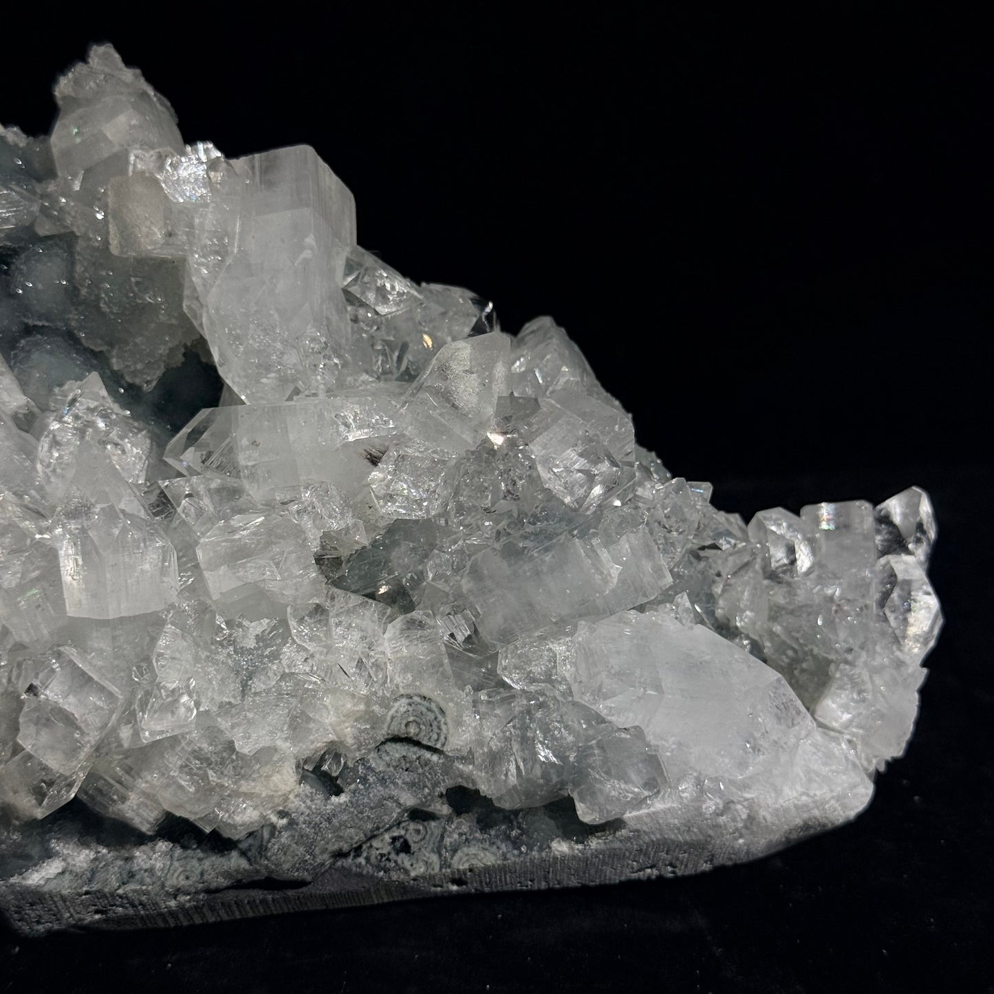 藍底鑽石魚眼石