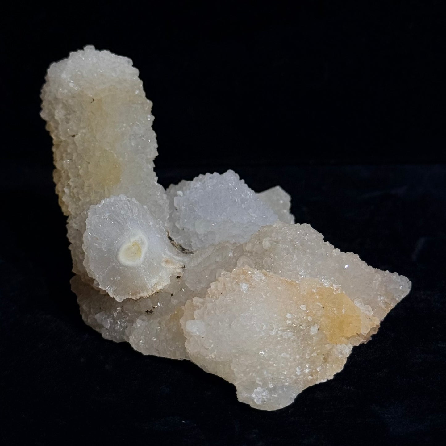 砂糖魚眼石塔形晶簇