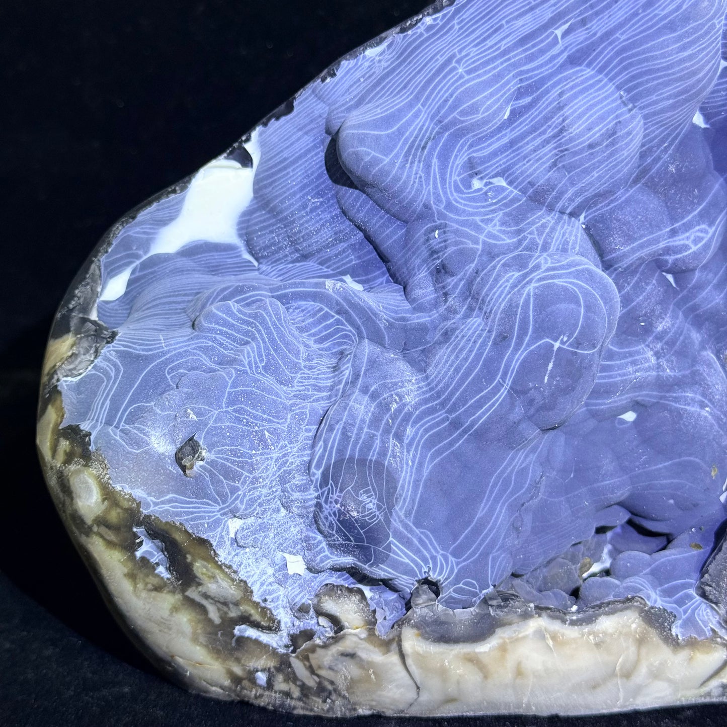 稀有帶線火山瑪瑙擺件