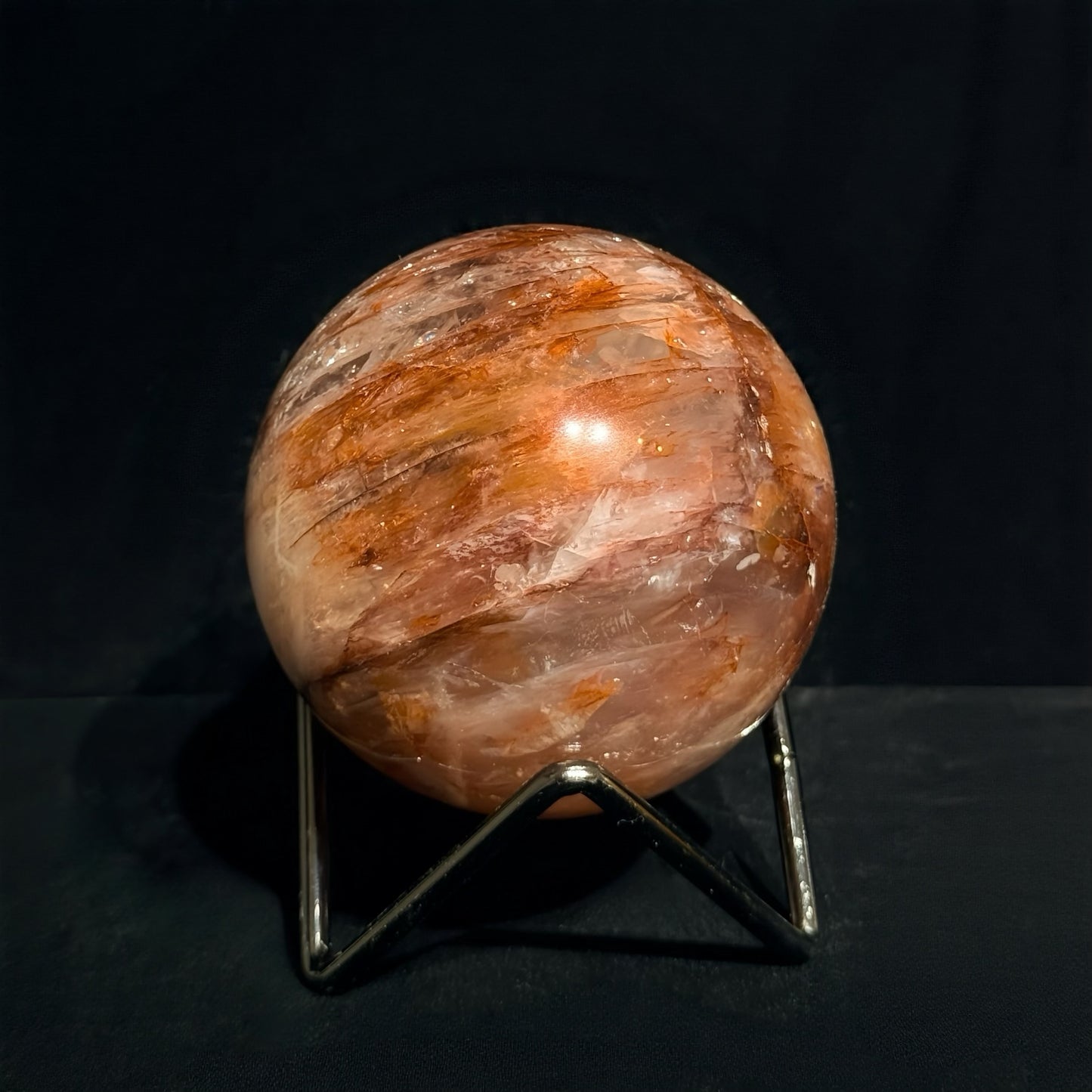 紅膠花水晶球｜天然水晶球｜Red Hematoid Quartz Sphere｜活力自信・招財開運・穩定情緒與人緣魅力