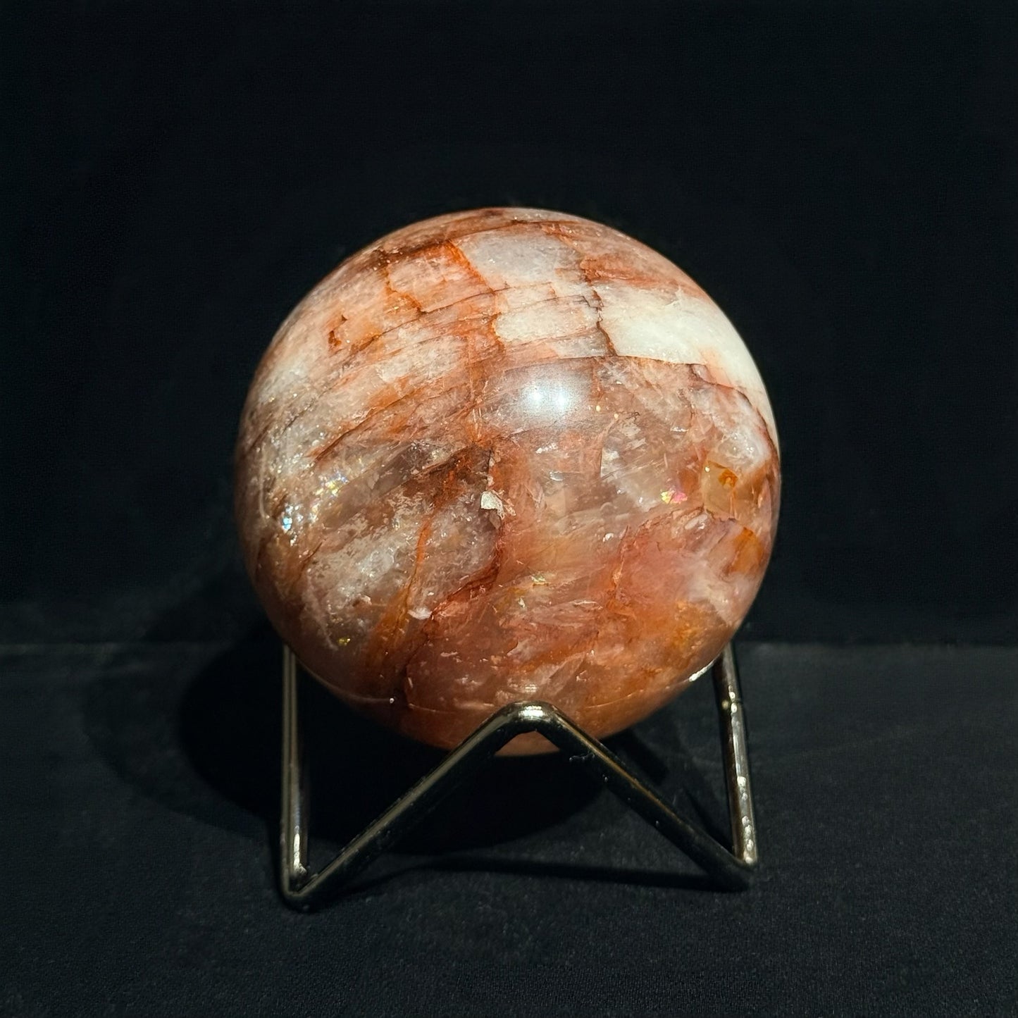 紅膠花水晶球｜天然水晶球｜Red Hematoid Quartz Sphere｜活力自信・招財開運・穩定情緒與人緣魅力