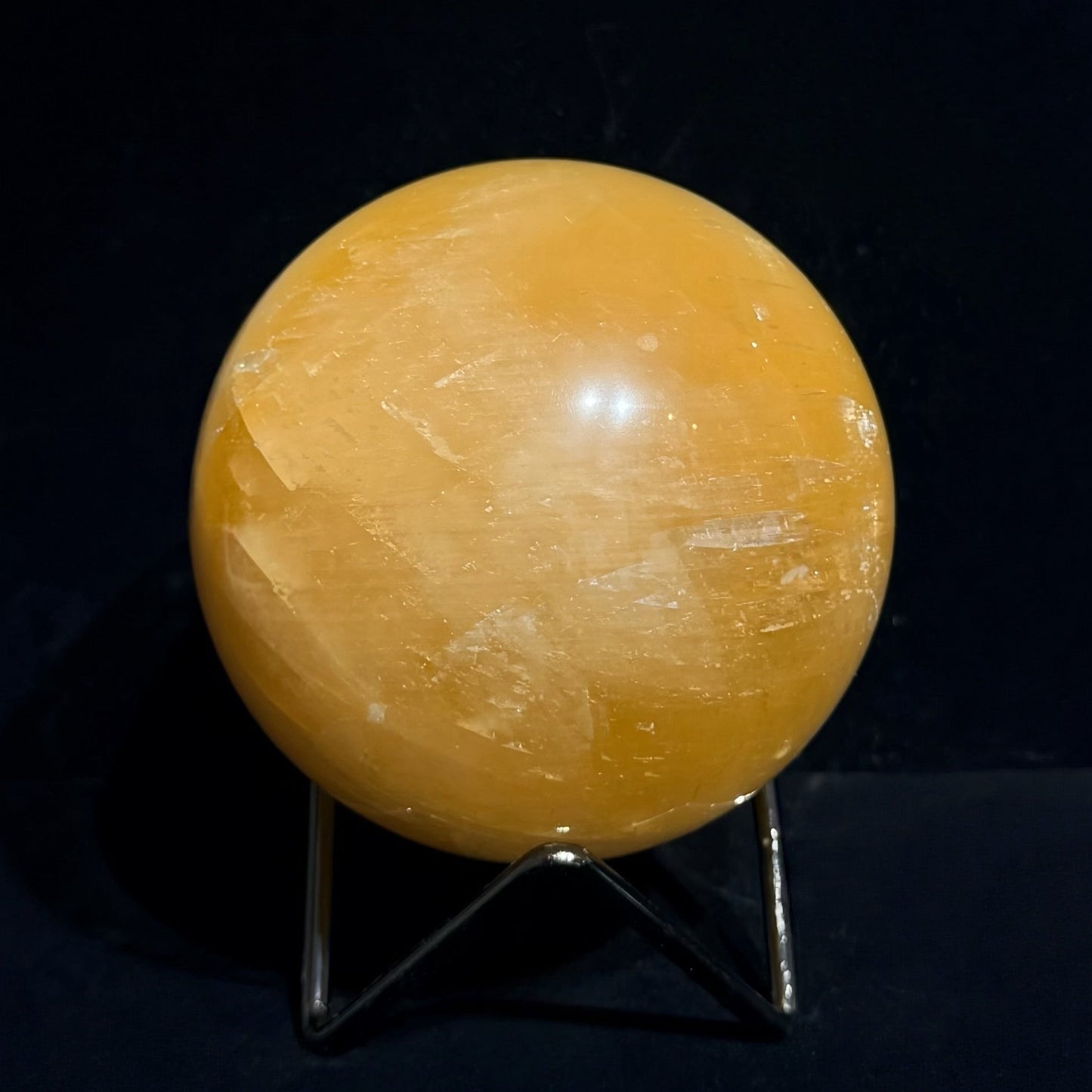 黃方解石球｜天然水晶球｜Yellow Calcite Sphere｜招財聚氣・淨化空間・提升自信・舒緩壓力