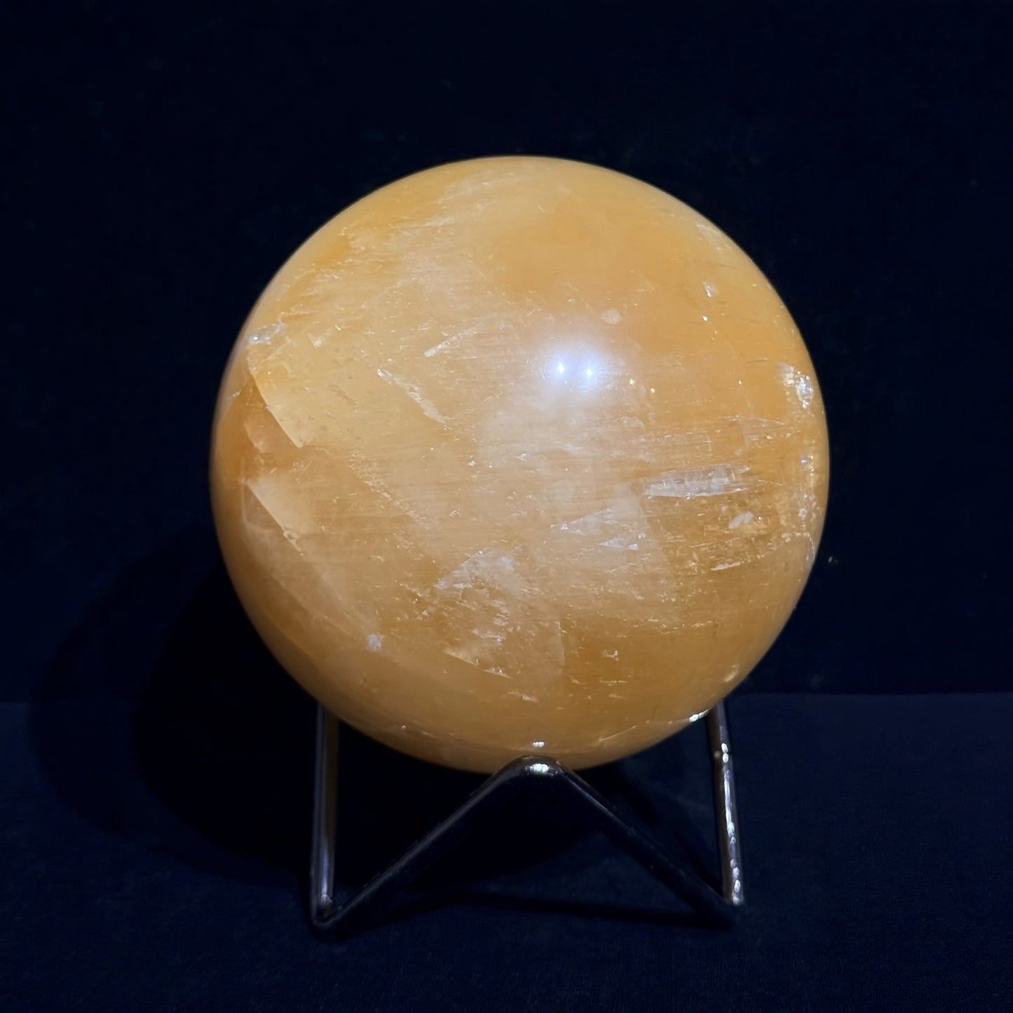 黃方解石球｜天然水晶球｜Yellow Calcite Sphere｜招財聚氣・淨化空間・提升自信・舒緩壓力