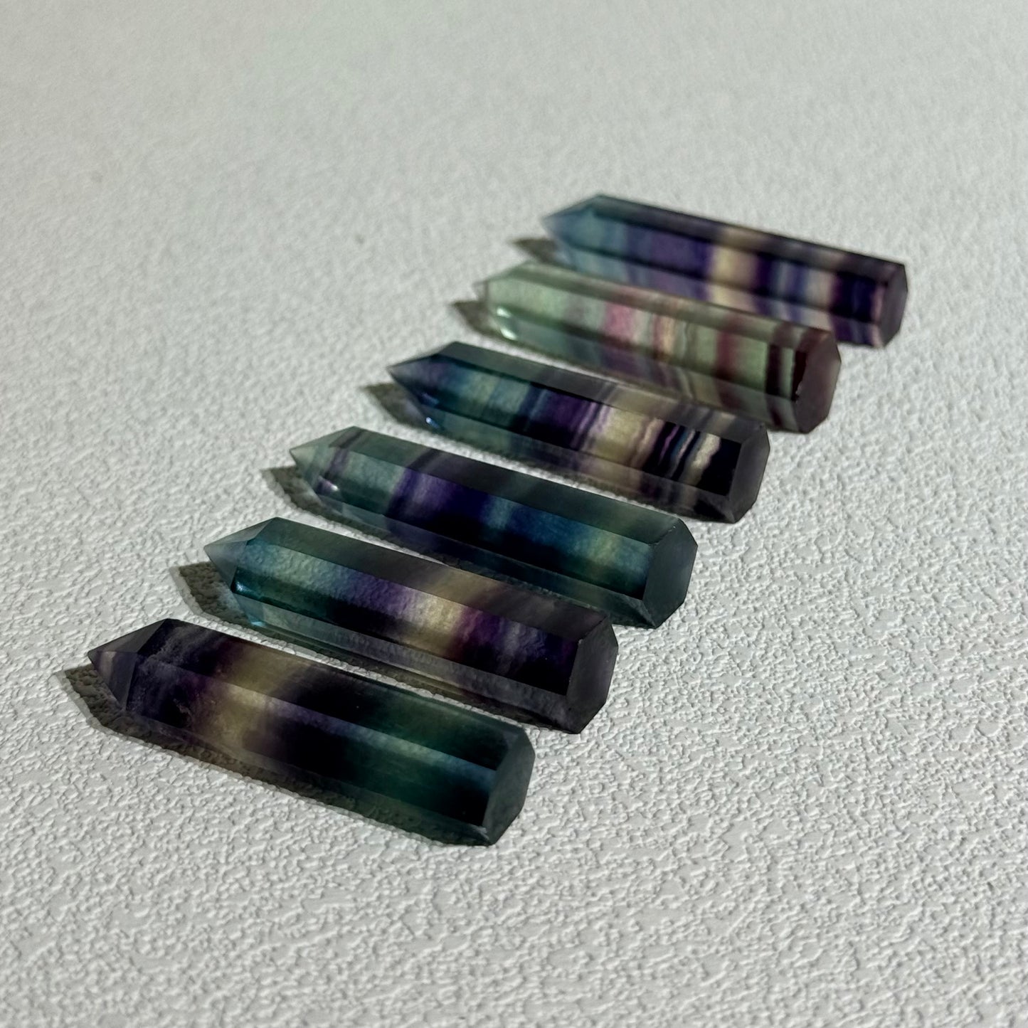 螢石 4cm 小柱 - 冷色系