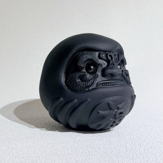 黑曜達摩擺件 （9cm）