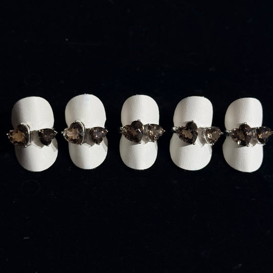 茶水晶雙心心鈦鋼戒指｜天然水晶戒指｜Smoky Quartz Twin Hearts Titanium Steel Ring｜穩定情緒・增強自信・守護愛情