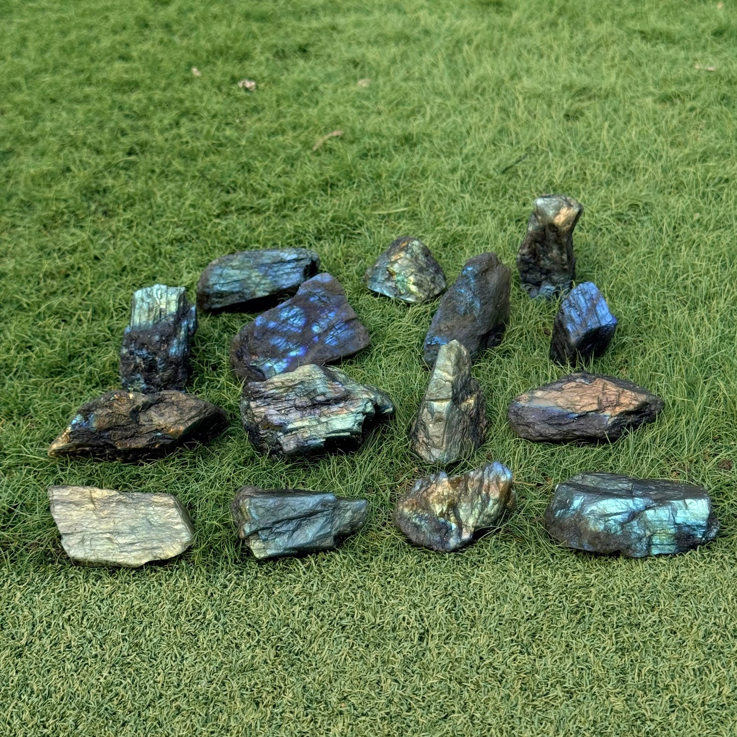 Labradorite raw stone